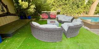 1006 N Crescent Heights Blvd Gallery 34