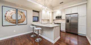 Fully Furnished, Short-Term Option Gallery 1