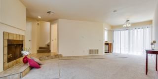 Spacious Townhome in University City for Rent! Gallery 6