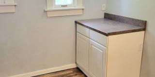 Updated and rent ready...450 Hamilton, Wood River Updated and rent ready...450 Hamilton, Wood River Gallery 11