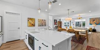 2621 1ST AVENUE N Gallery 7