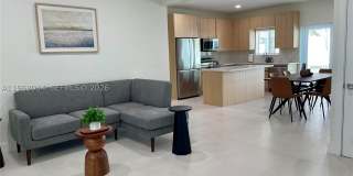 5352 Orduna Dr Gallery 2