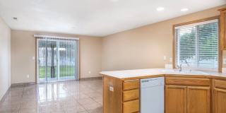 4119 Bond Lane Gallery 4