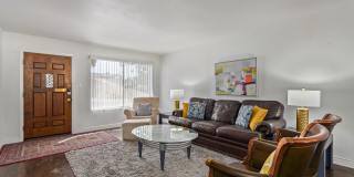 106 E GENEVA Drive Gallery 5