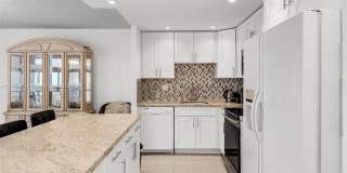 20401 NE 30th Avenue 310-8, Aventura, FL 33180 Gallery 1