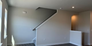 33 E FRONT STREET Gallery 19