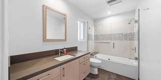 1342 Stanford St Gallery 20