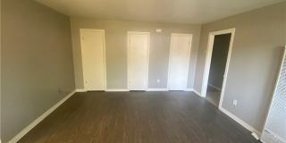 25276 Barton Road Gallery 6