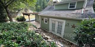 2461 Lyndhurst Avenue Gallery 56