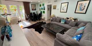 843 4th St Gallery 3