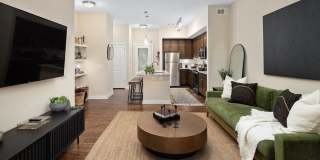 400 Belmont Gallery 3