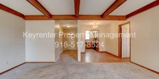 Beautiful 2bed/2bath Duplex!! Gallery 8