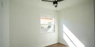 345 N Occidental Boulevard Gallery 5