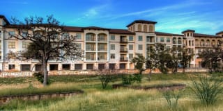 Overture Stone Oak Age 55+ Apartment Homes Gallery 37