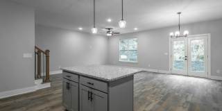 650 Ladd Avenue Gallery 17