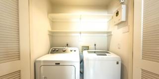 Spacious 3BR Condo with Luxury Finishes in Brentwood! Gallery 25