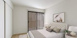 Lakeshore Apartments Gallery 5