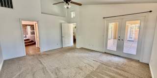 4-BR Home in Shadow Mountain @ Green Valley Gallery 18