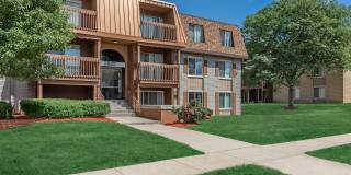 Towne Square Gallery 3