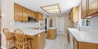 5809 Roscomare Street Gallery 4