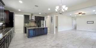!!!NOW AVAILABLE!!! Beautiful 4-Bedroom PET FRIENDLY Home for Rent in RANDAL PARK! Gallery 37