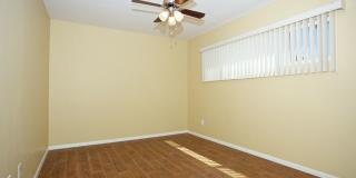 Woodlawn Gardens Apartments Gallery 15