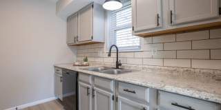 Hunter's Pond Apartments Gallery 10