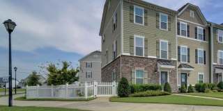 READY 08-17-26l!! A 3-Bedroom Townhome w/Garage in Culpepper Landing! Community Pool, Dog Park, Playgrounds READY 08-17-26l!! A 3-Bedroom Townhome w/Garage in Culpepper Landing! Community Pool, Dog Park, Playgrounds Gallery 1