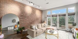 Charming 1BR Condo in Denver Gallery 4