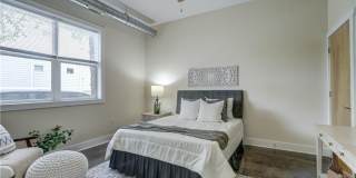 Luxury Downtown Condo with City Views Gallery 20