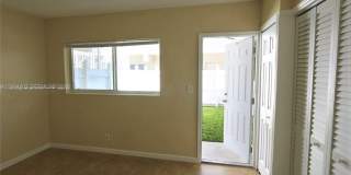 1878 NE 46th St Gallery 7