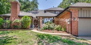 Massive 4BD/3BTH and 2 Car garage Home! Minutes from I-35 Gallery 1