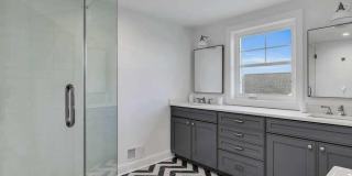 916 Ocean Avenue Gallery 39