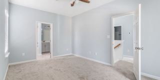 3420 Littlefield Way Gallery 21
