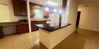 305 W Walnut Avenue Gallery 4