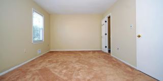 21 Rosewood Court Gallery 18