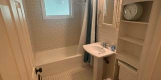 3 Bedroom house in Rogers Park! Gallery 8