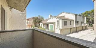 3253 Caminito Eastbluff Gallery 26