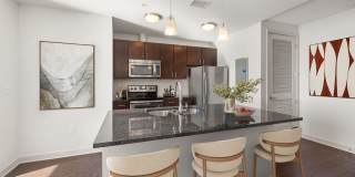 Skyhouse Raleigh Gallery 10