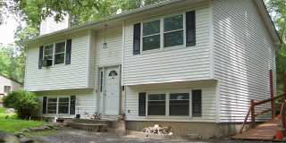 139 Davis Circle Gallery 1