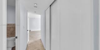 11 Island Ave Gallery 27