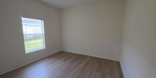Newly renovated 3 bed, 2 bath home located minutes from Palm Coast dining, shopping, and the beach Gallery 15