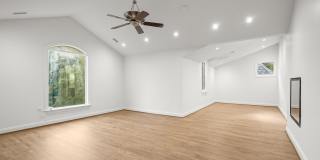 1404 WYNHURST Lane Gallery 8