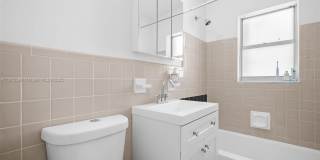 9241 Collins Ave Gallery 12