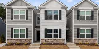 Room in 3 Bedroom Home in Raleigh Gallery 1