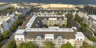 Pier Village Gallery 31