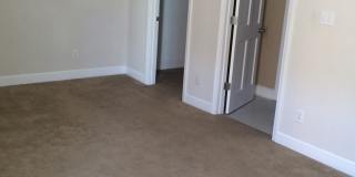 200 S Walnut Gallery 11