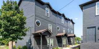 Avenue 41 Townhomes Gallery 15