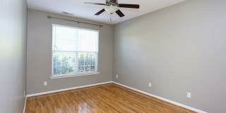 3 Bedroom, 2 Bath End Unit with Fresh Carpet and Paint in Auburn Square! Gallery 17