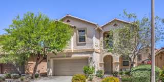 Newly Upgraded 4 Bedroom Home Gallery 1